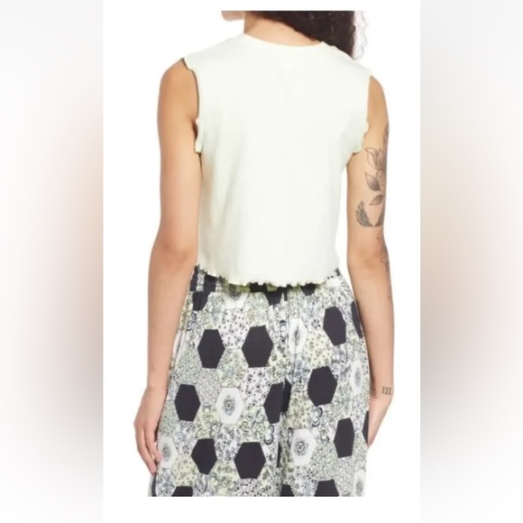 BP. Crop Lettuce Edge Organic Cotton Blend Tank in Green Limecream Size … - Picture 2 of 7